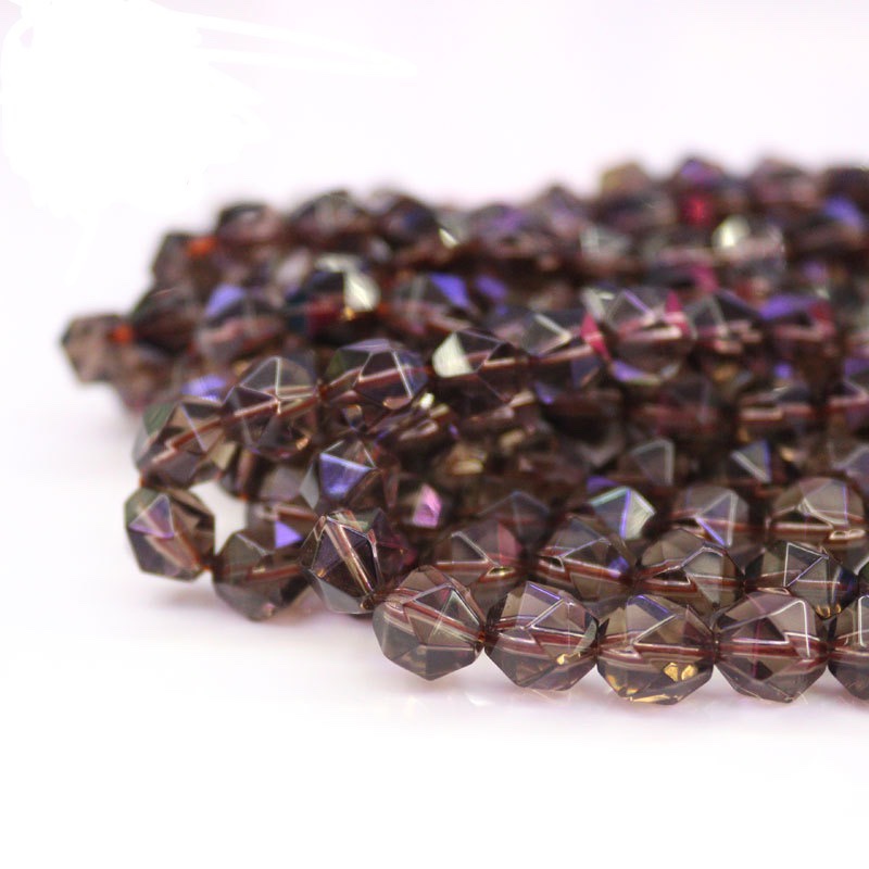 スーモーキ水晶のダイヤモンドカット面連材