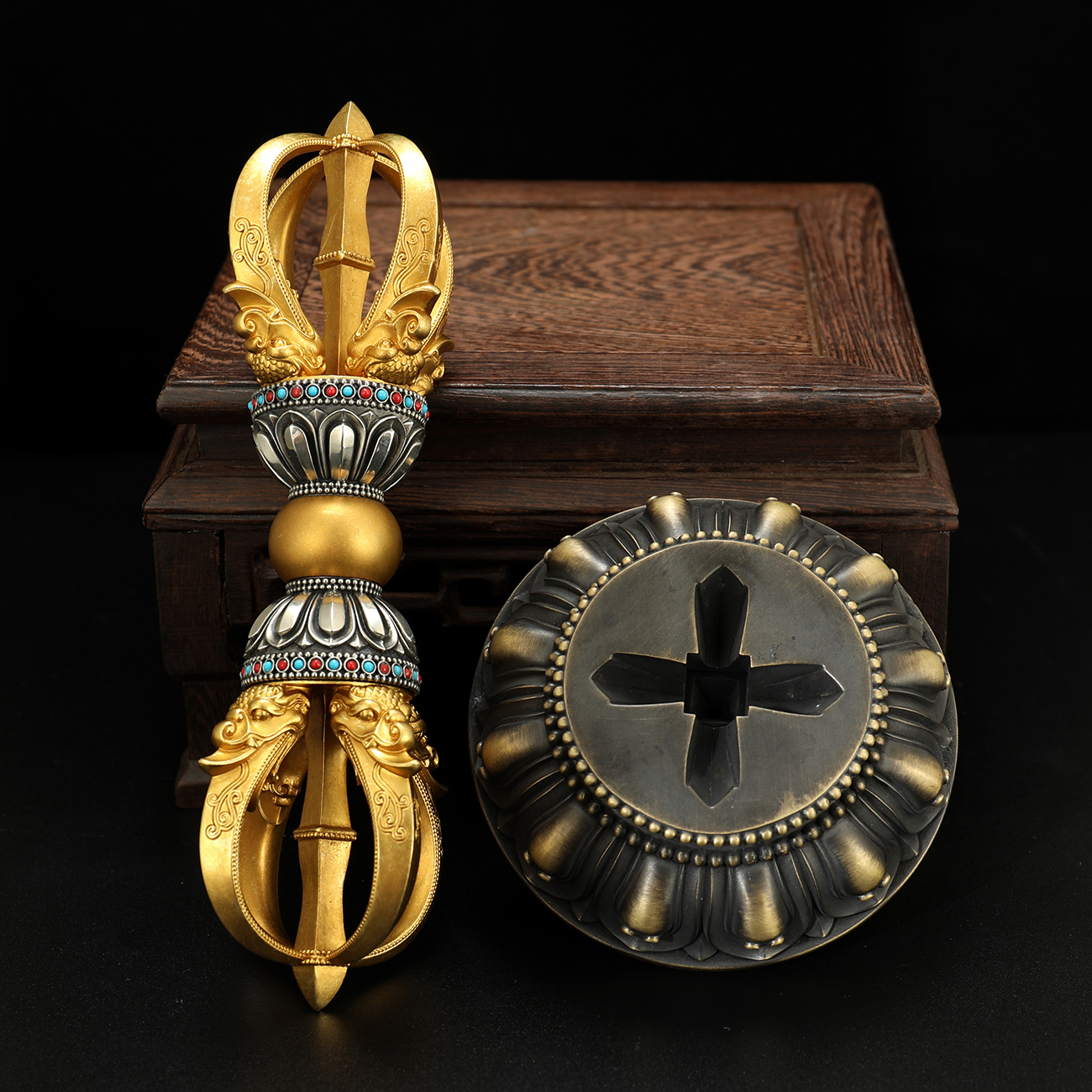 Five-Pronged Vajra-Annihilate Delusions, Shatter Obstacles. Transform Consciousness into Wisdom, Attain Perfect Enlightenment