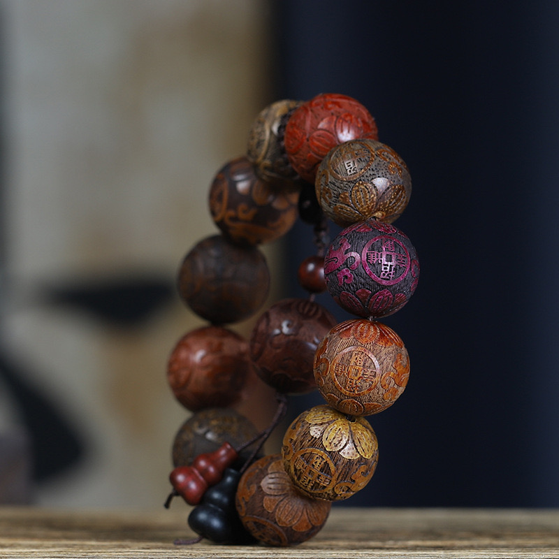 Sandalwood Bead Bracelet Carved with "招财进宝" (Attract Wealth) - Unisex Red Wood Buddhist Mala, Handmade for Luck & Prosperity