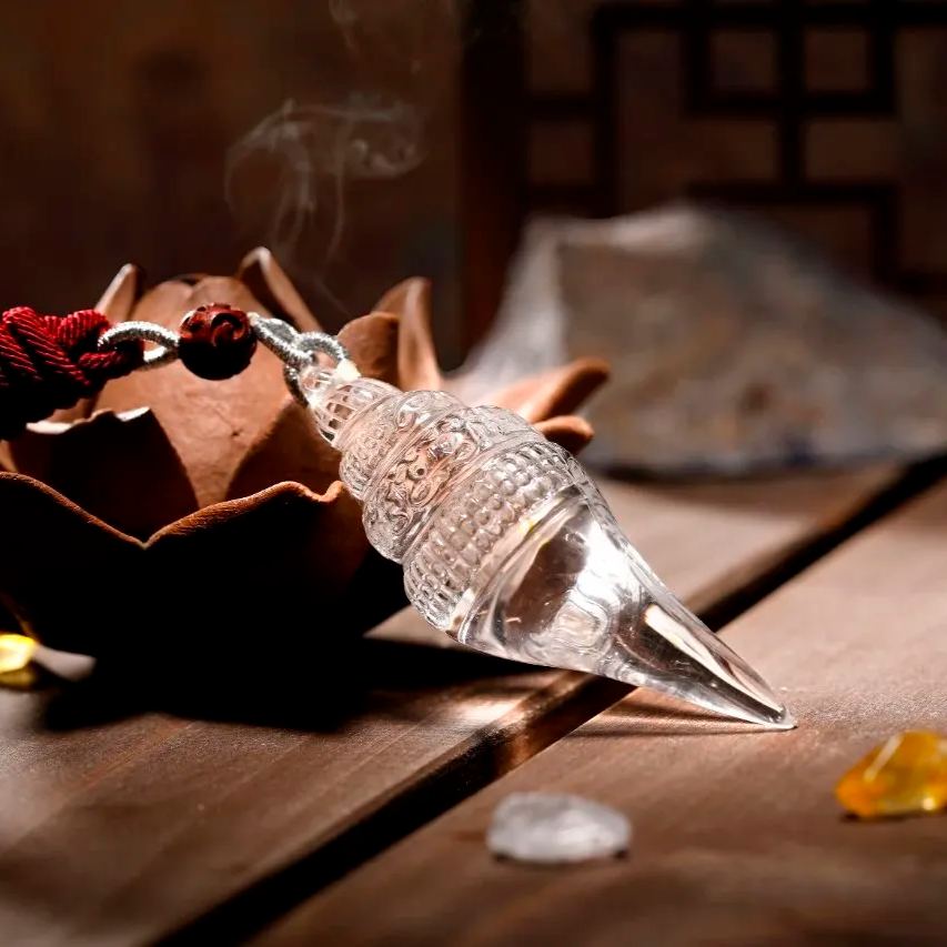 Right-Spiral White Crystal Conch Shell-Bringing forth fame, prosperity, auspiciousness, and the fulfillment of wishes