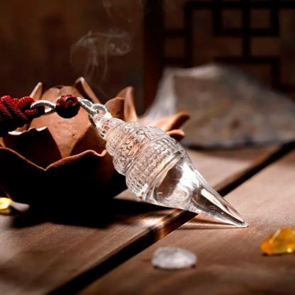 Right-Spiral White Crystal Conch Shell-Bringing forth fame, prosperity, auspiciousness, and the fulfillment of wishes