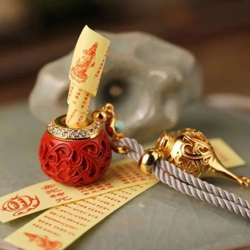 Golden Light Hulu-Bring ​continuous blessings, dual prosperity (wealth and status)