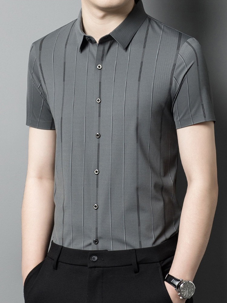 美品LL SLANDRE ストライプ ハイネック 半袖シャツ LANVIN SPORT ストライプ柄ハイネックシャツ【ストレッチ