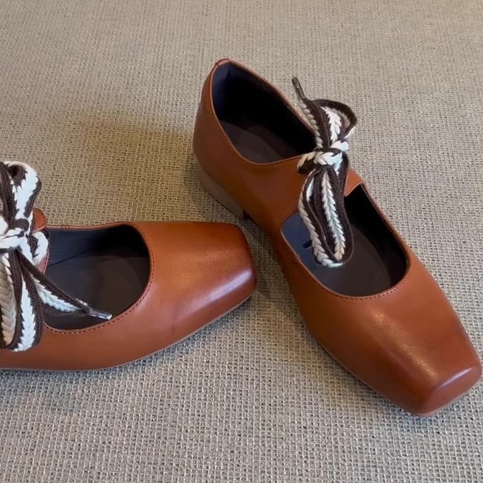 羊皮版~苏茵茵方头复古系带芭蕾舞鞋女配裙子文艺玛丽珍小皮鞋粗跟平底单鞋