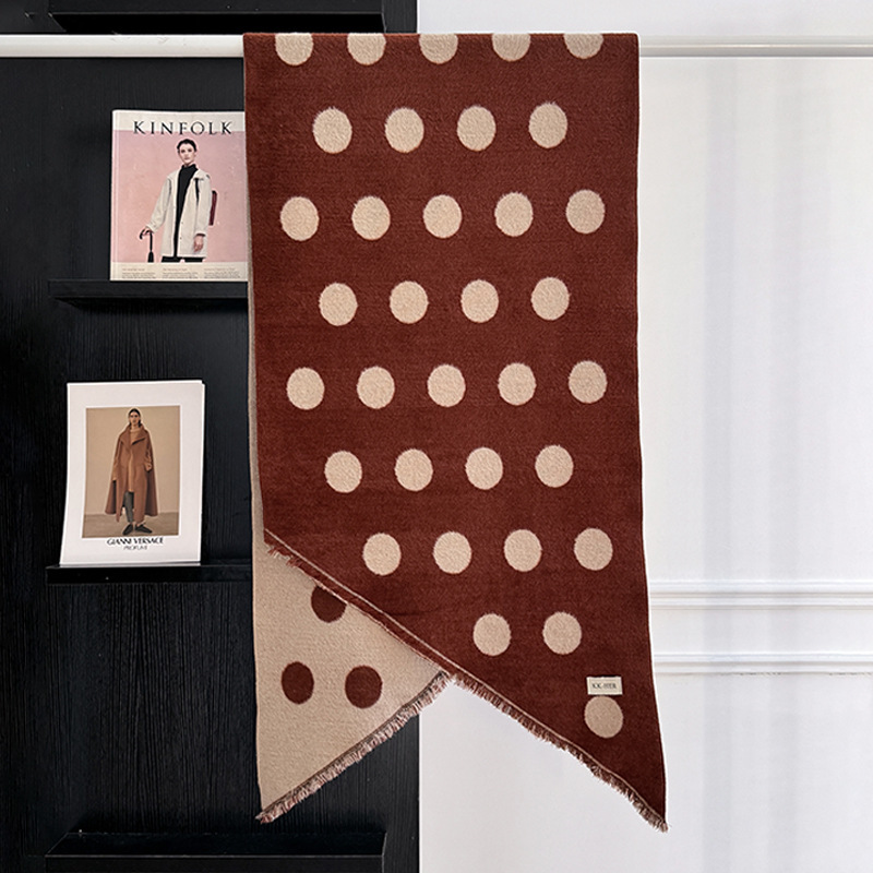 波点羊绒流苏围巾斗篷披肩韩版可爱围巾披风