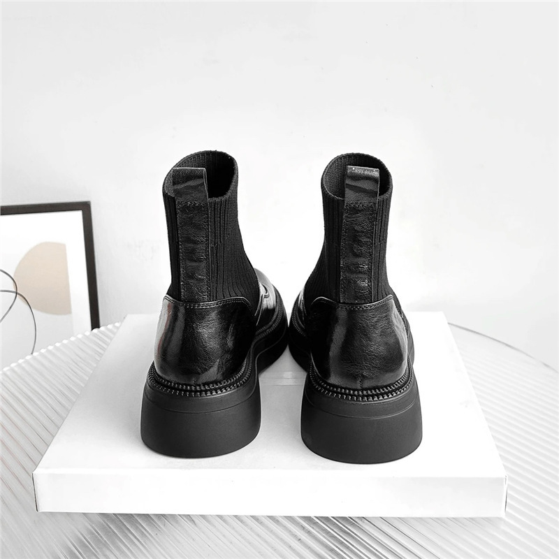 時尚簡約款 小个子4cm/软皮厚底增高短靴女秋冬新款弹力袜靴百搭瘦瘦马丁女靴