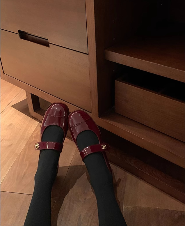 葡萄妈studiolee 经典百搭圆头一字带粗跟玛丽珍单鞋小皮鞋女秋冬