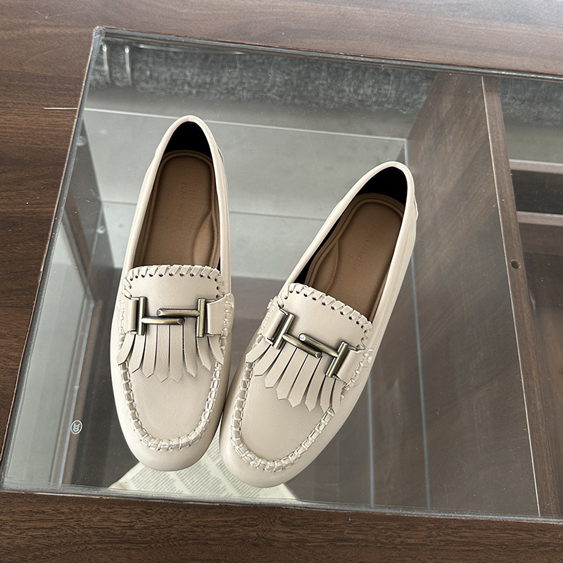 软底流苏乐福鞋女秋季新款一脚蹬懒人鞋英伦小皮鞋复古平底单鞋女