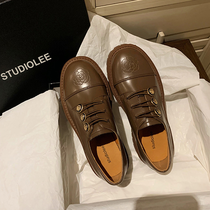 英伦金属扣复古刺绣乐福鞋春季圆头粗跟厚底小皮鞋单鞋女