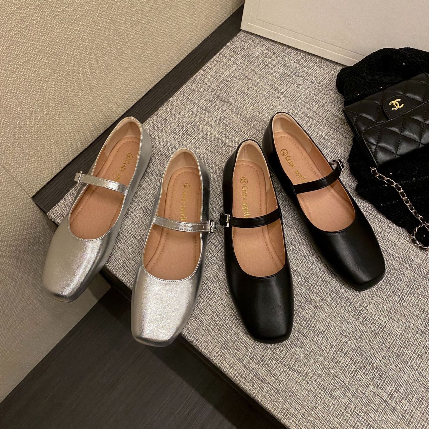 2024春季新款银色小方头一字带浅口平底单鞋简约软皮玛丽珍单鞋女