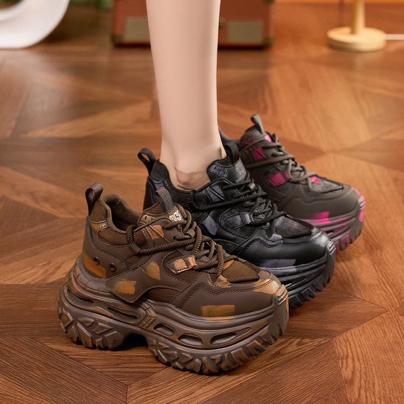 新款厚底老爹鞋女秋冬新款擦色做旧复古休闲鞋时尚百搭内增高女鞋