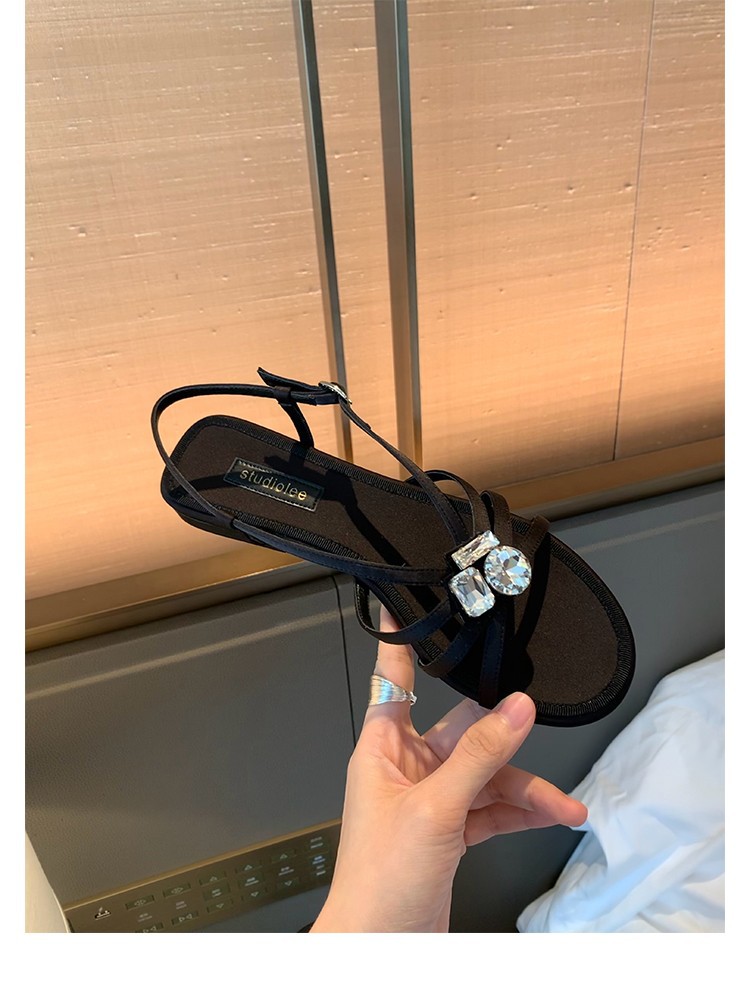 现货秒发！葡萄妈*仙本那之梦～优雅宝石扣细带露趾一字带凉鞋女