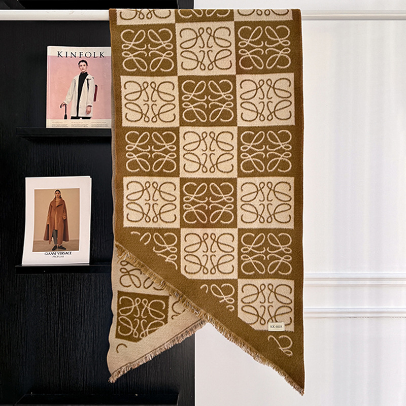 新款羊绒围巾时尚百搭潮流格子条纹大牌感冬季保暖披肩围脖