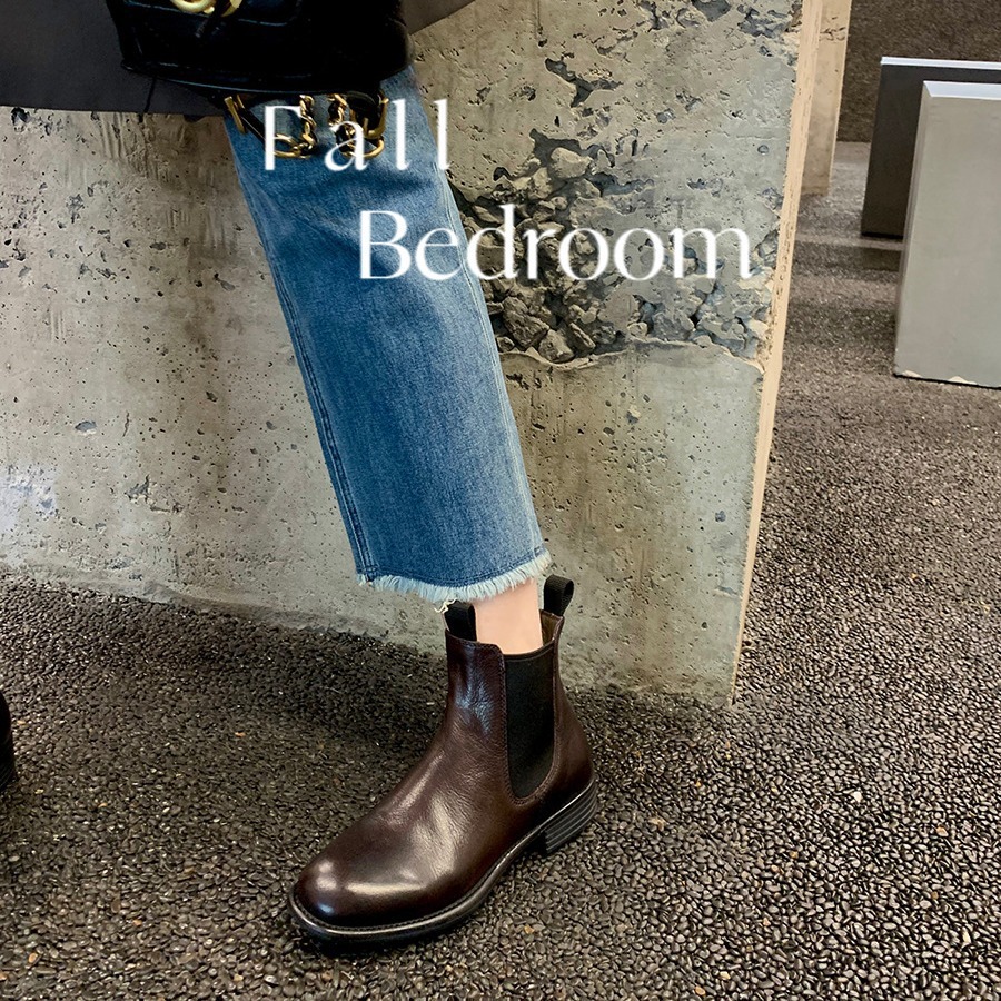 葡萄妈同款鞋意式风情褶皱时髦低筒切尔西秋冬季短靴女