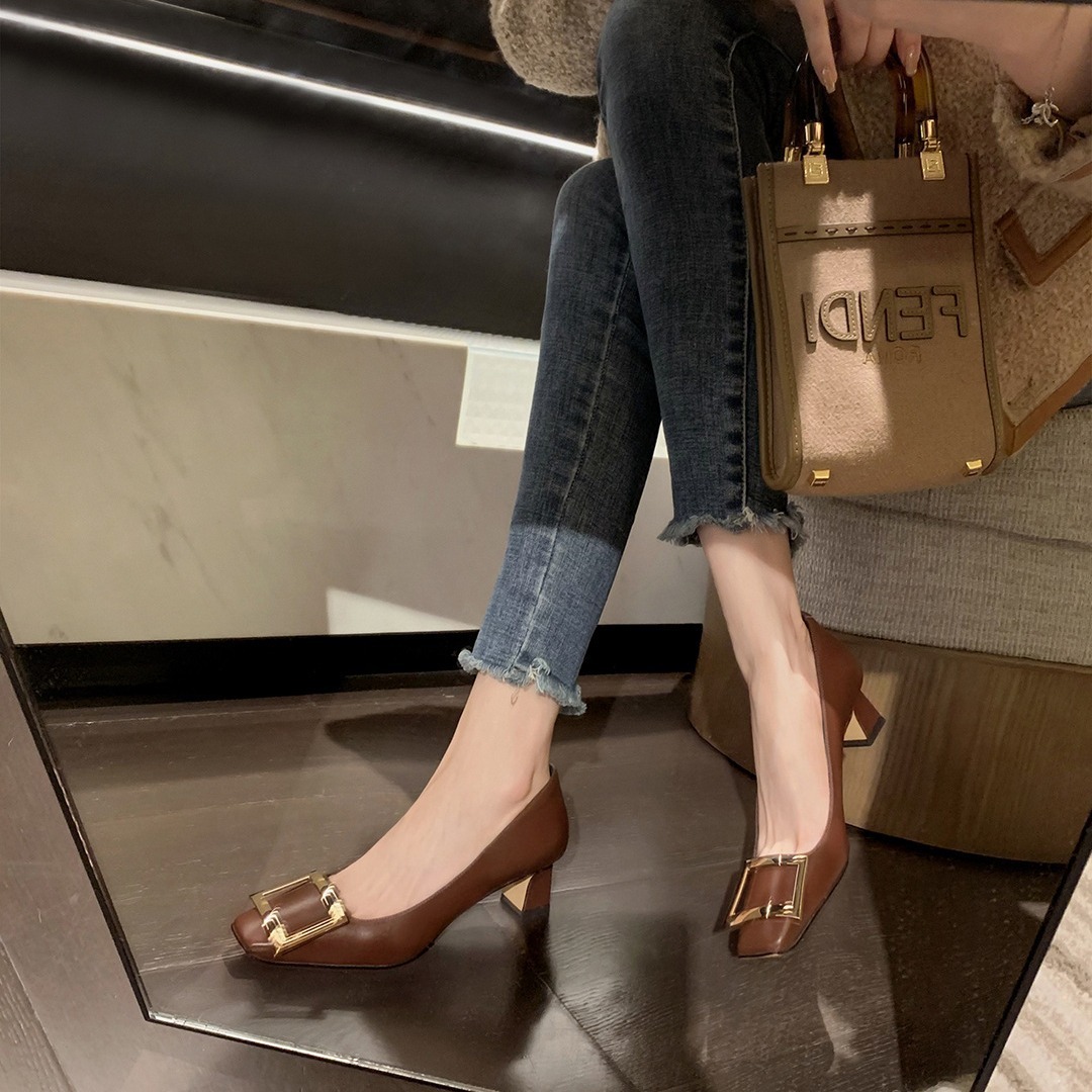 现货秒发！苏茵茵同款鞋马蹄跟方头方扣粗跟气质通勤单鞋女高跟鞋