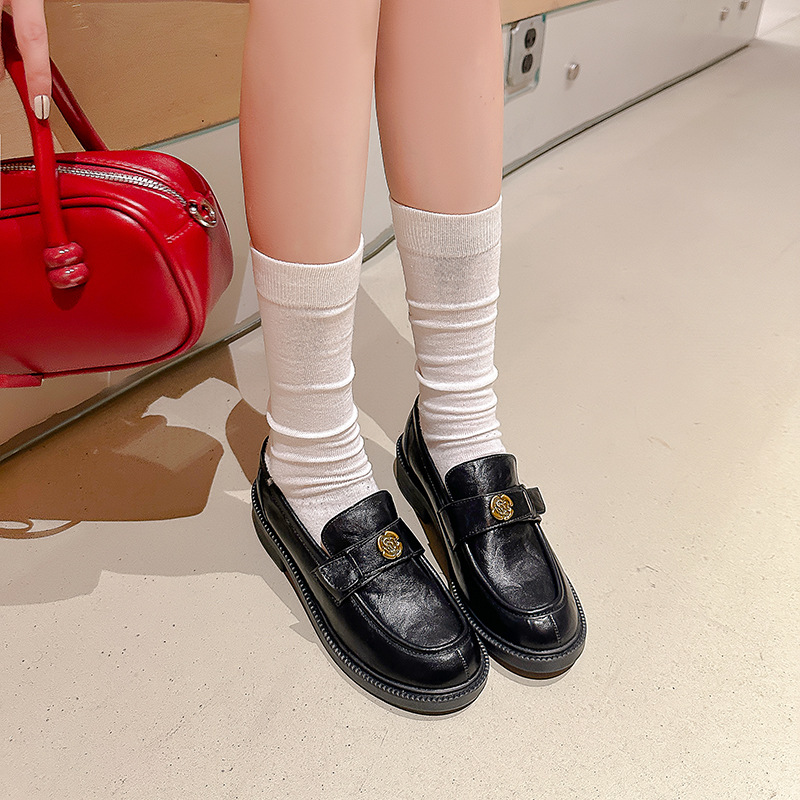 英伦风乐福鞋新款山茶花一脚蹬休闲单鞋厚底复古黑色小皮鞋