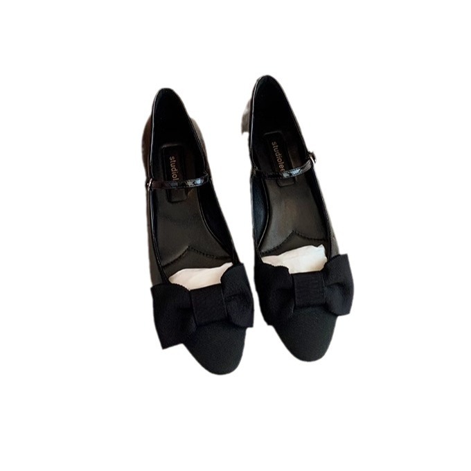 葡萄妈同款  网红蝴蝶结少女尖圆头一字带玛丽珍单鞋女秋冬新款