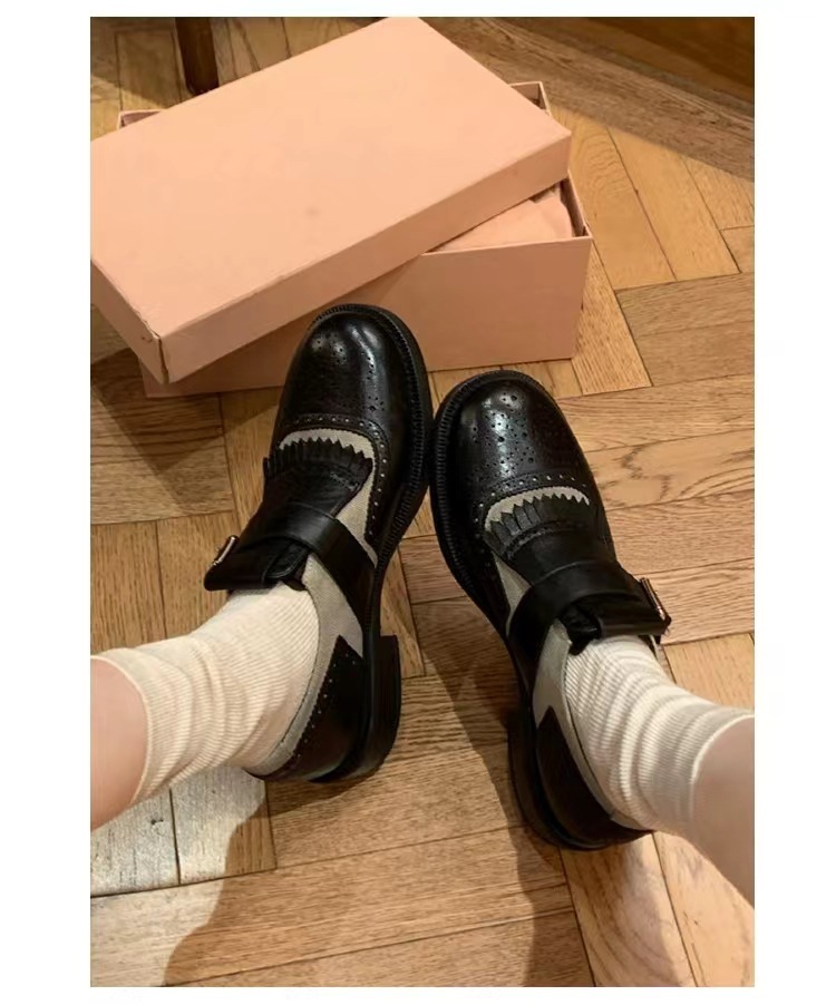 葡萄妈同款雕花布洛克小皮鞋2024秋季新款英伦复古牛津孟克单鞋女