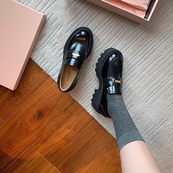 现货秒发！葡萄妈同款小金币圆头皮鞋粗跟厚底单鞋一脚蹬乐福鞋女