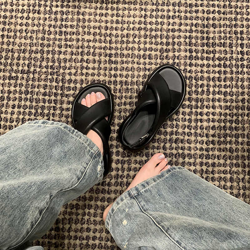 苏茵茵同款云朵夏日~羊皮交叉带休闲厚底泡泡面包凉鞋女夏外穿