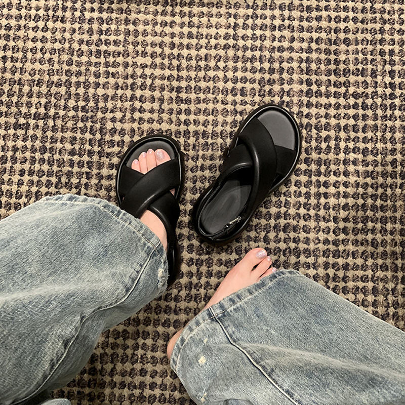 苏茵茵同款云朵夏日~羊皮交叉带休闲厚底泡泡面包凉鞋女夏外穿