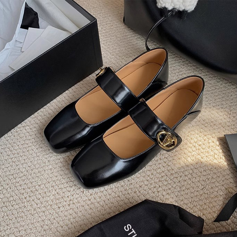 葡萄妈秋季新款法式复古方头一字带魔术贴玛丽珍浅口平底单鞋女