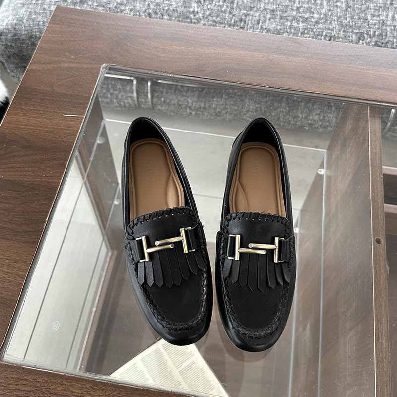 软底流苏乐福鞋女秋季新款一脚蹬懒人鞋英伦小皮鞋复古平底单鞋女