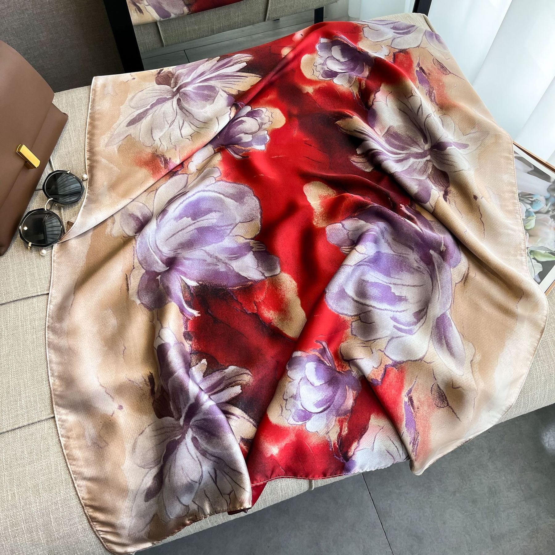 真丝丝巾女丽景锻丝巾韩版简约百搭沙滩巾外搭旅游披肩印花