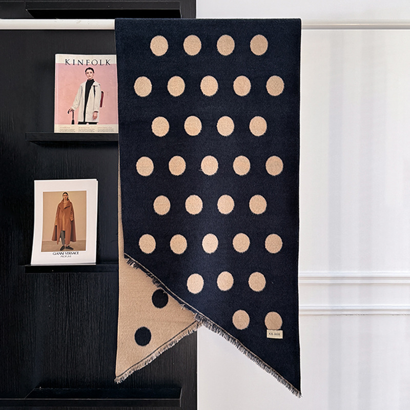 波点羊绒流苏围巾斗篷披肩韩版可爱围巾披风