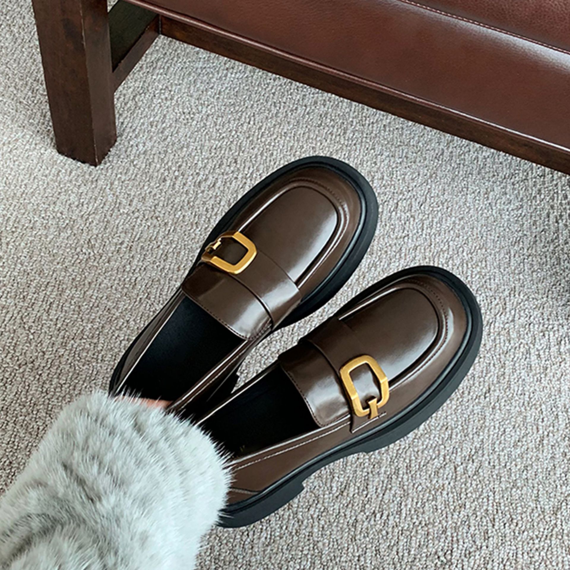 葡萄妈studiolee 英伦一字带方扣厚底粗跟方圆头乐福小皮鞋女秋冬