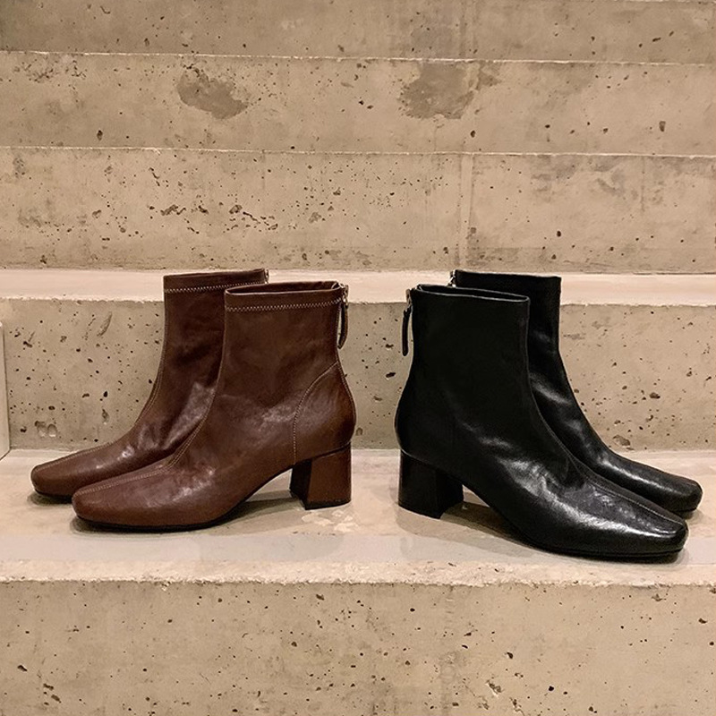 葡萄妈秋冬新款法式小方头做旧缩纹马皮显瘦百搭粗跟瘦瘦短靴女