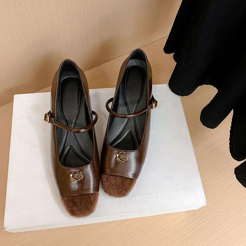 苏茵茵款内增高5cm单鞋小香风山茶花玛丽珍鞋女一字带气质复古晚晚鞋