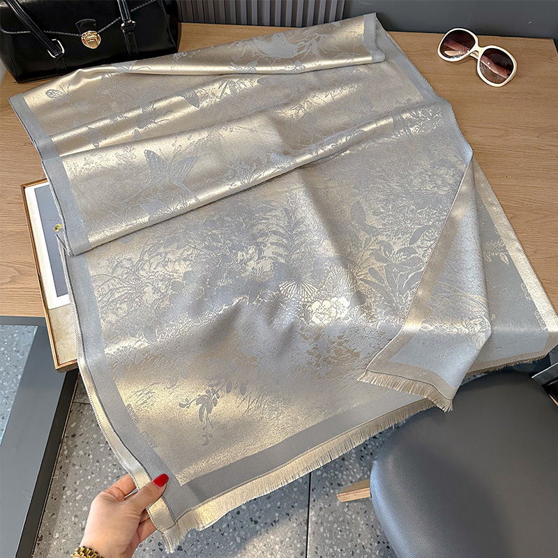秋冬双面羊绒水墨蝴蝶飞舞素雅加厚保暖丝巾空调房护颈披肩外搭