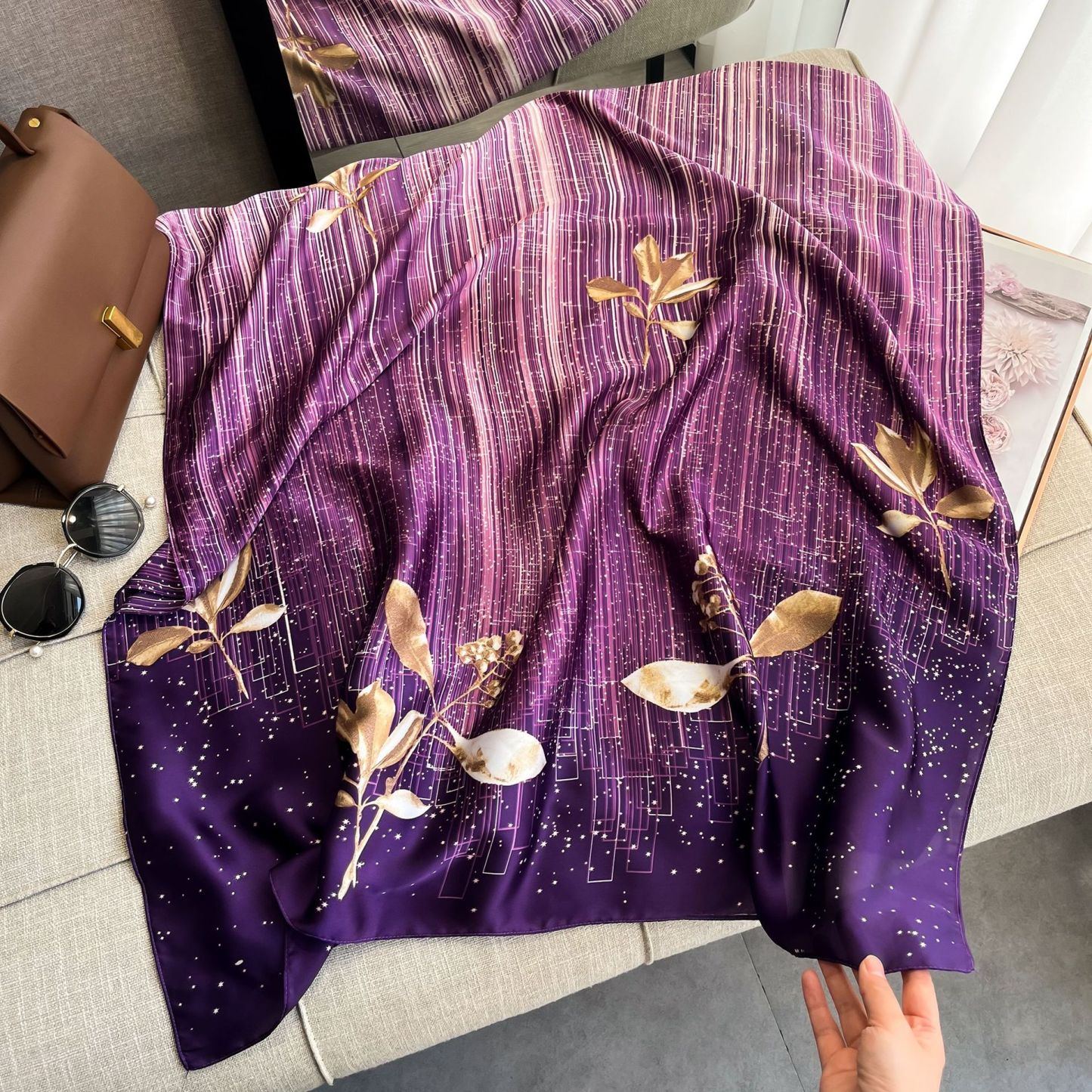 真丝丝巾女丽景锻丝巾韩版简约百搭沙滩巾外搭旅游披肩印花