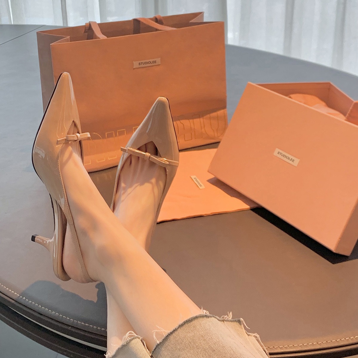 现货秒发！葡萄妈同款鞋优雅小尖头一字蝴蝶结后空细跟高跟鞋女春