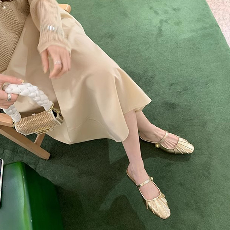 葡萄妈夏季新款气质小方头褶皱一字带浅口玛丽珍包头半拖鞋女夏