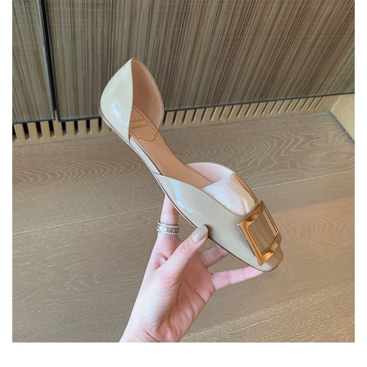 葡萄妈同款鞋通勤RV方扣漆皮方头浅口中空平底单鞋女秋