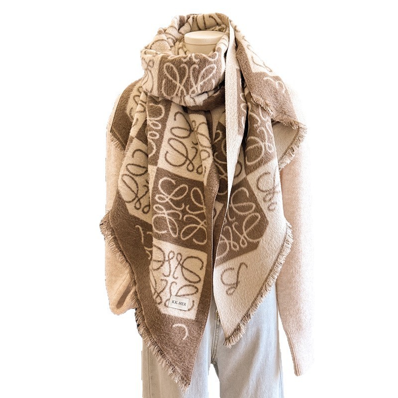 新款羊绒围巾时尚百搭潮流格子条纹大牌感冬季保暖披肩围脖