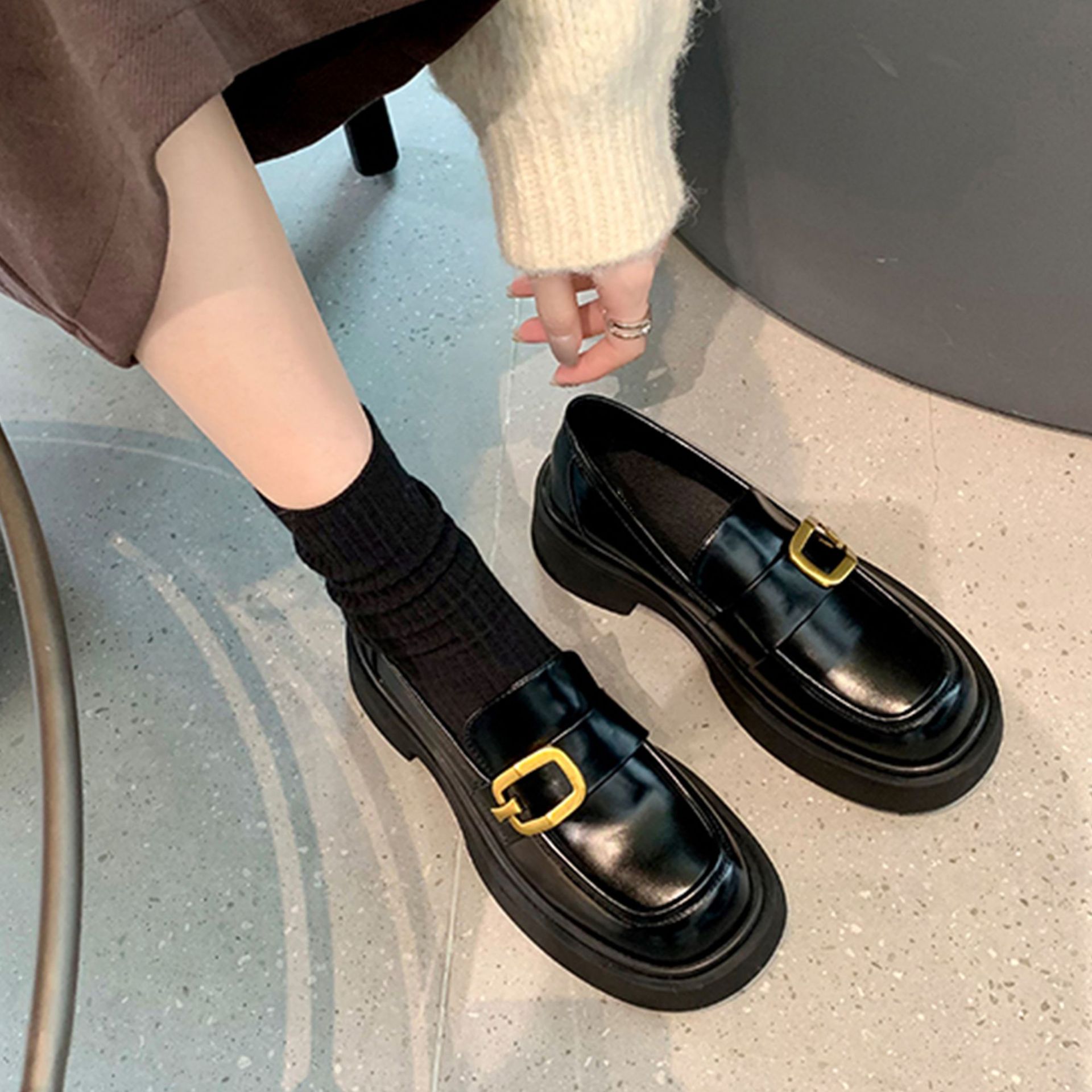 葡萄妈studiolee 英伦一字带方扣厚底粗跟方圆头乐福小皮鞋女秋冬