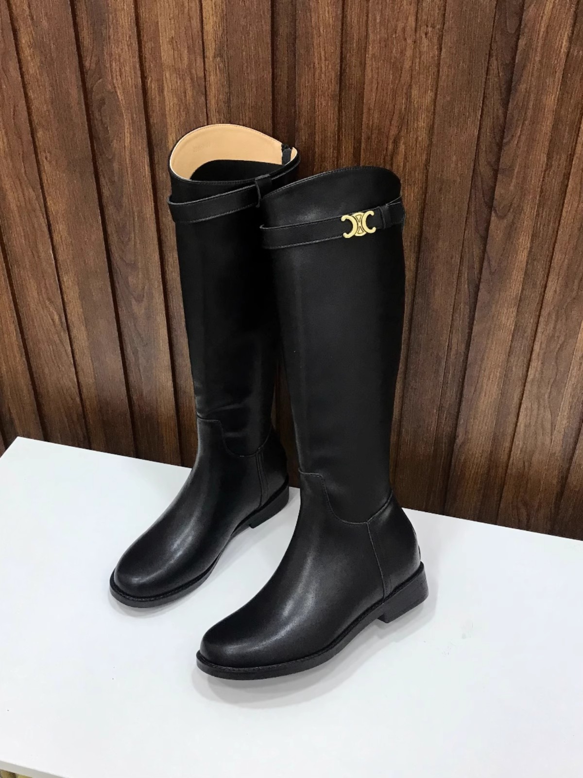 PANDA EYES时尚百搭新款牛皮斜口凯旋门扣带粗跟高筒骑士靴女秋冬