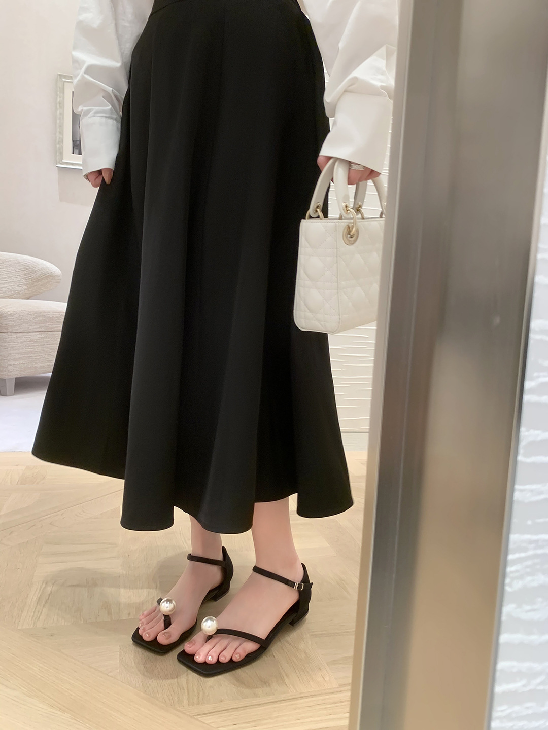 现货秒发~苏茵茵~仲夏月光~tot*e方头珍珠夹趾扣带粗跟凉鞋夏季女