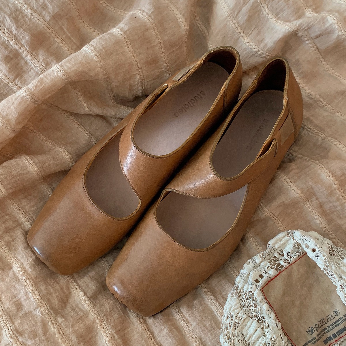 现货秒发！葡萄妈同款鞋高阶质感马皮方头粗跟软面高跟芭蕾单鞋女