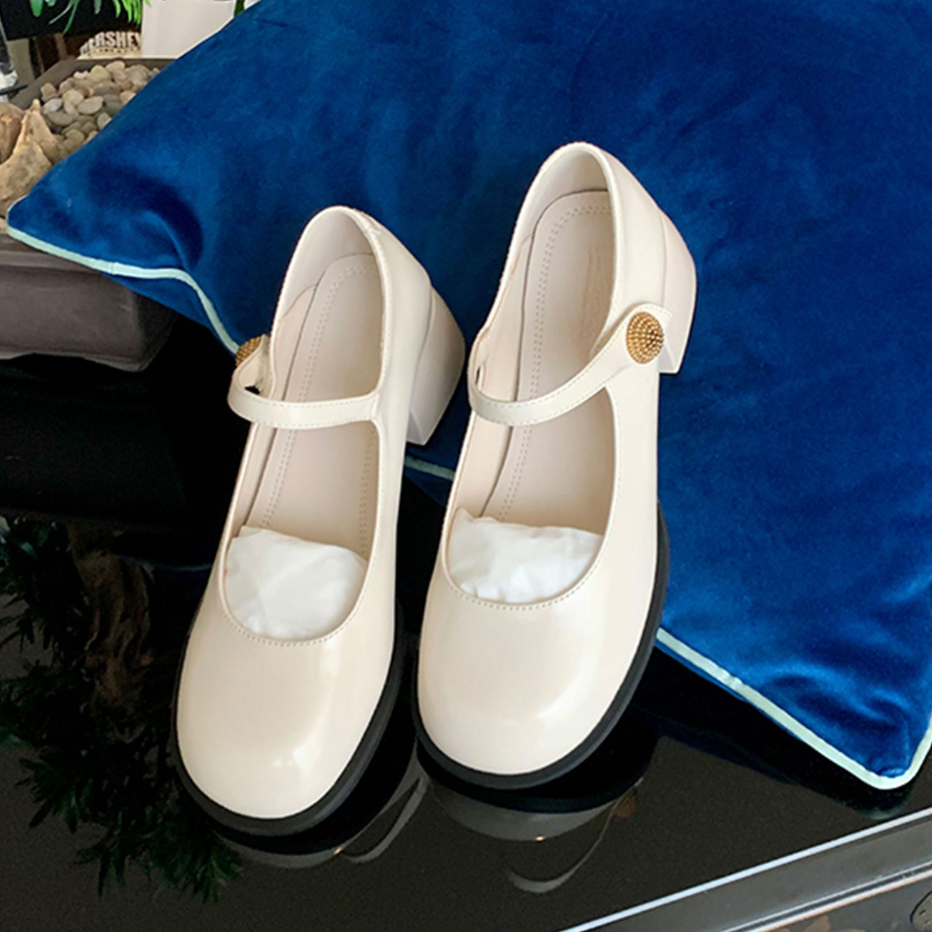 葡萄妈studiolee复古简约圆头一字高跟鞋粗跟jk鞋玛丽珍鞋女春秋