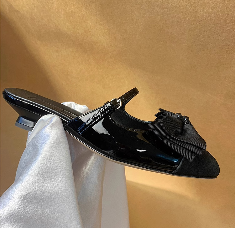 葡萄妈同款  网红蝴蝶结少女尖圆头一字带玛丽珍单鞋女秋冬新款