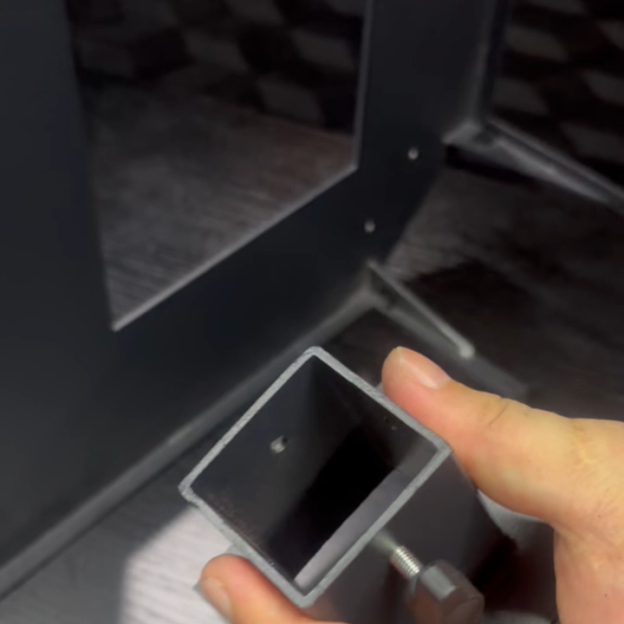 Ultimate Mini Home Jumbotron – 24" Display