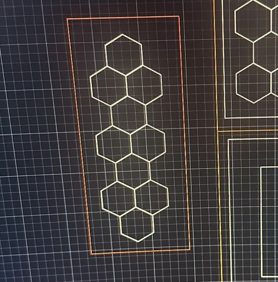 Customize Case,3 pin silver aluminum( color change) version.  24bigger hex with border (5.5*5.5m).    2sets of 9 bigger hex 