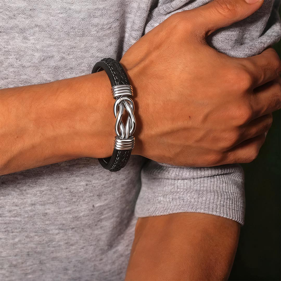Para mi hombre – Pulsera entrelazada con mensaje “Te amo, siempre y para siempre”
