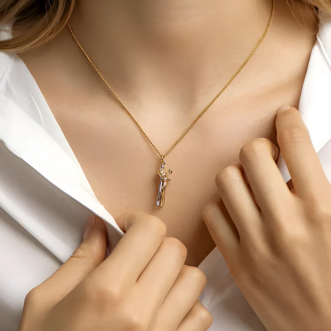 Collar Del Abrazo Eterno