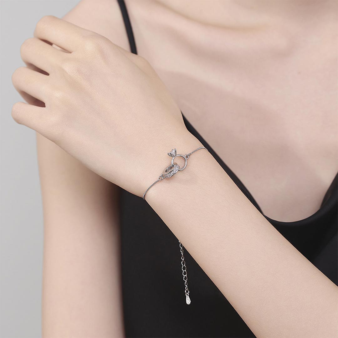 Por Amor - Pulsera de Diamantes Entrelazados