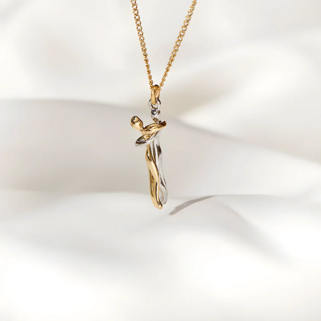 Collar Del Abrazo Eterno